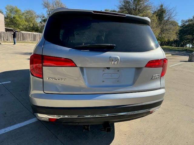 used 2016 Honda Pilot car, priced at $15,999