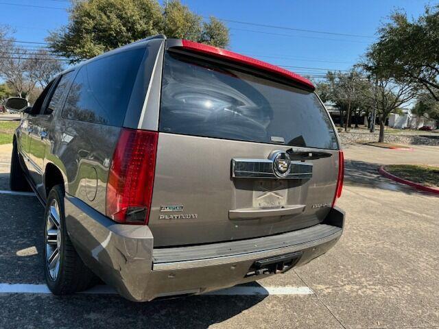 used 2012 Cadillac Escalade ESV car, priced at $8,999