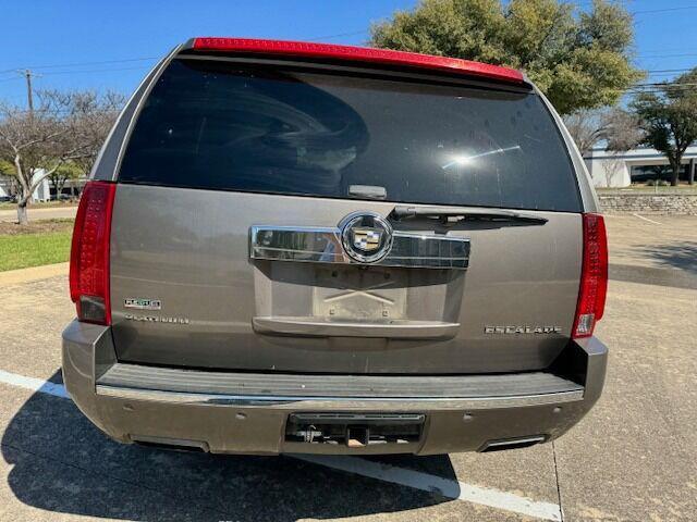 used 2012 Cadillac Escalade ESV car, priced at $8,999