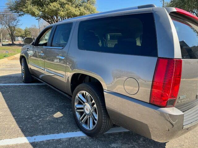 used 2012 Cadillac Escalade ESV car, priced at $8,999