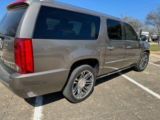 used 2012 Cadillac Escalade ESV car, priced at $8,999