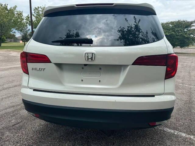 used 2016 Honda Pilot car, priced at $8,999