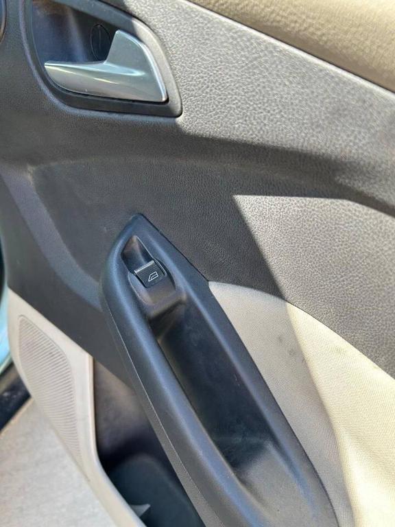 used 2012 Ford Focus car, priced at $5,999