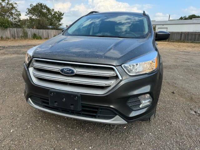 used 2018 Ford Escape car, priced at $10,999