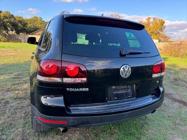 used 2008 Volkswagen Touareg 2 car, priced at $6,999