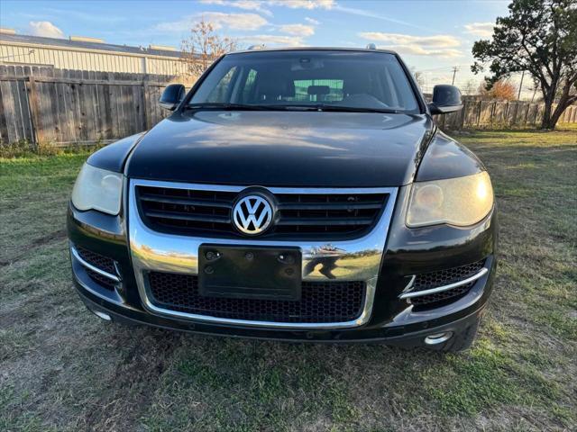 used 2008 Volkswagen Touareg 2 car, priced at $6,999