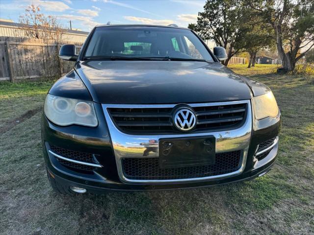 used 2008 Volkswagen Touareg 2 car, priced at $6,999