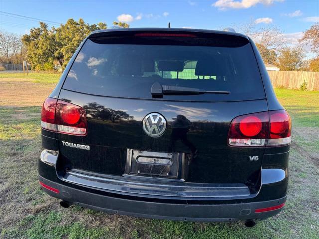 used 2008 Volkswagen Touareg 2 car, priced at $6,999