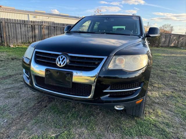 used 2008 Volkswagen Touareg 2 car, priced at $6,999