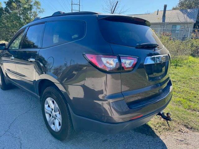 used 2013 Chevrolet Traverse car, priced at $5,999