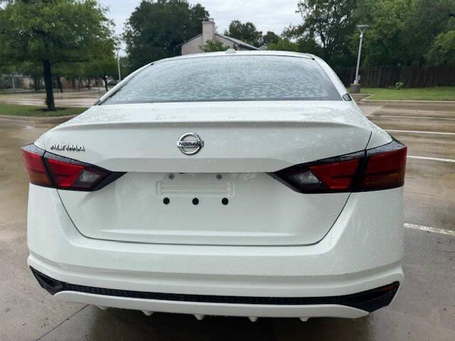 used 2019 Nissan Altima car, priced at $10,999