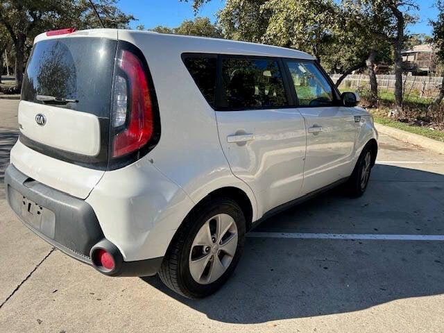 used 2015 Kia Soul car, priced at $5,999