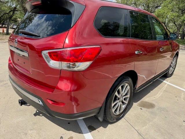 used 2014 Nissan Pathfinder car, priced at $7,999