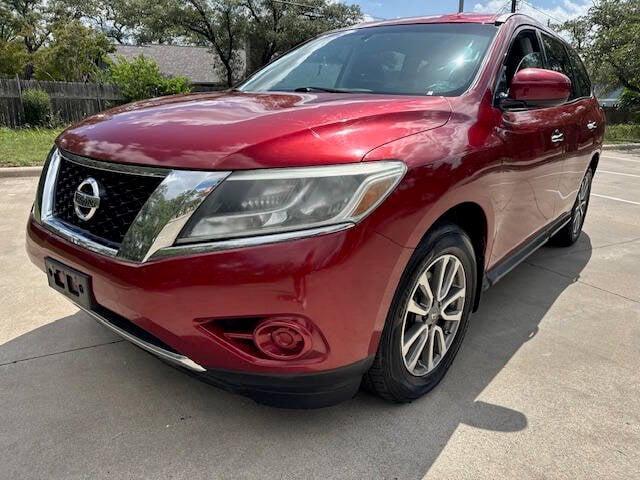 used 2014 Nissan Pathfinder car, priced at $7,999