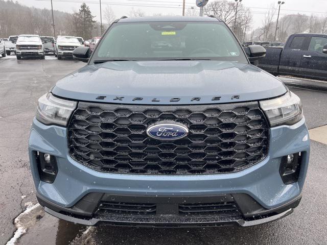 new 2025 Ford Explorer car, priced at $48,905