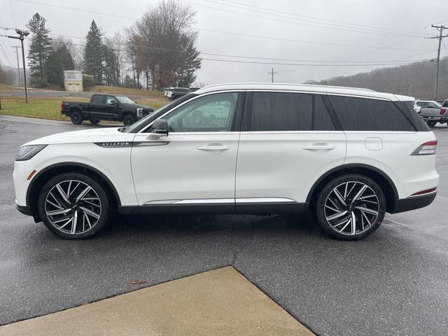 new 2025 Lincoln Aviator car, priced at $83,610