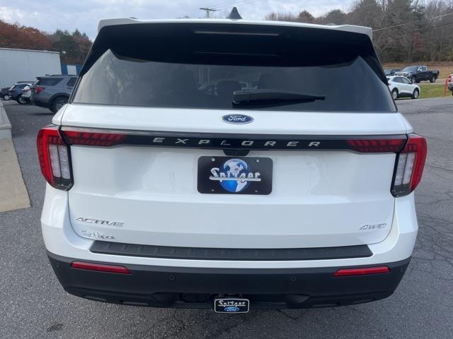 new 2025 Ford Explorer car