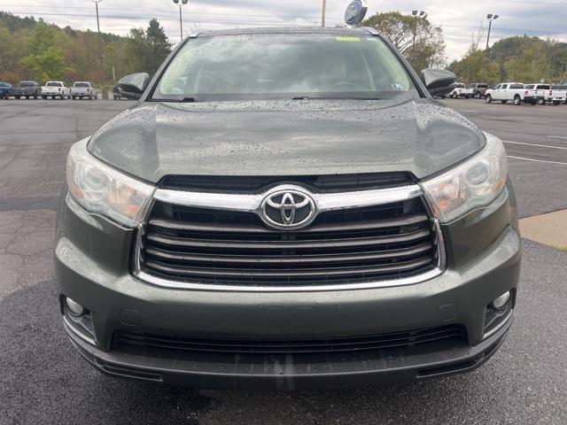 used 2015 Toyota Highlander car, priced at $17,898