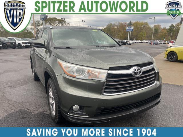 used 2015 Toyota Highlander car, priced at $17,898