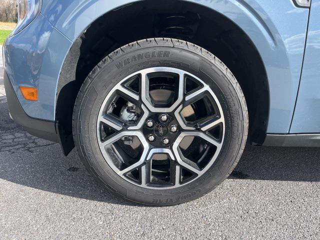 new 2025 Ford Maverick car, priced at $39,725