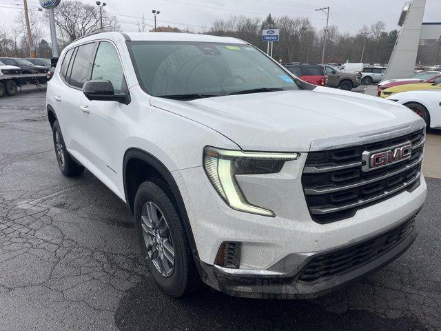 used 2025 GMC Acadia car, priced at $38,999