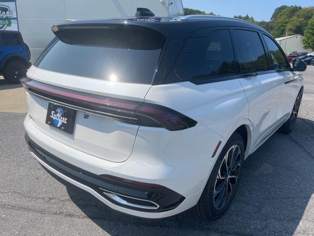 new 2024 Lincoln Nautilus car, priced at $57,195