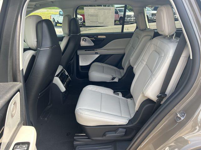 new 2025 Lincoln Aviator car, priced at $79,235
