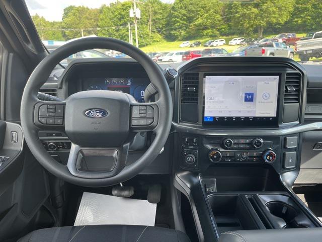 new 2025 Ford F-150 car, priced at $52,405