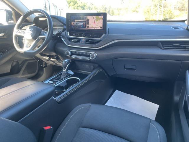 used 2023 Nissan Altima car, priced at $22,917