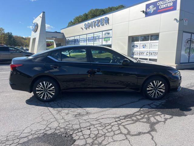 used 2023 Nissan Altima car, priced at $20,282