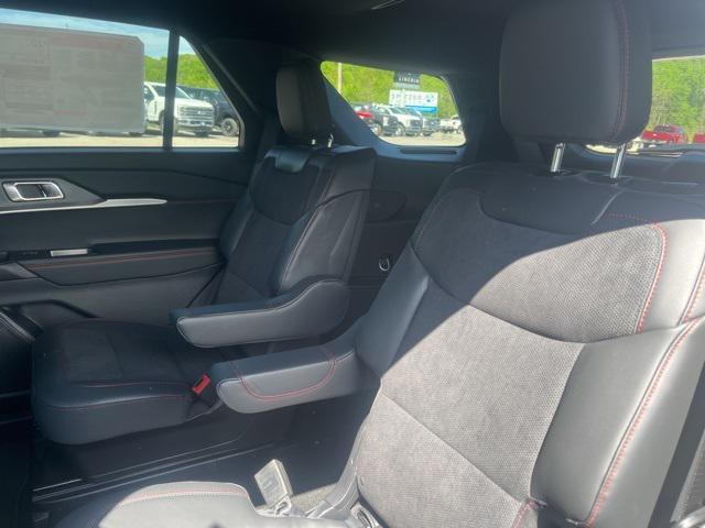 new 2025 Ford Explorer car, priced at $61,645