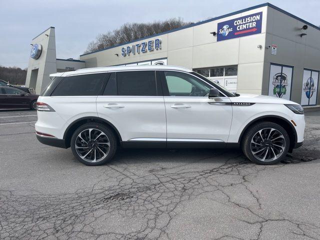 new 2025 Lincoln Aviator car, priced at $79,230