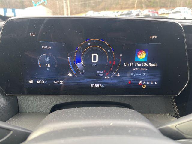 used 2025 Chevrolet Traverse car, priced at $37,807