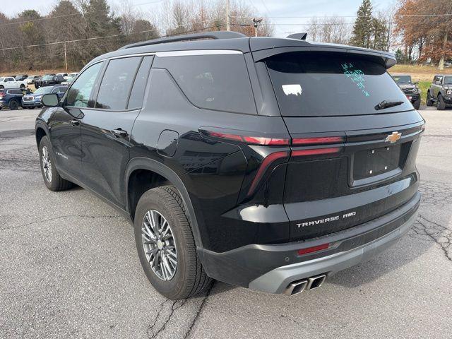 used 2025 Chevrolet Traverse car, priced at $37,807