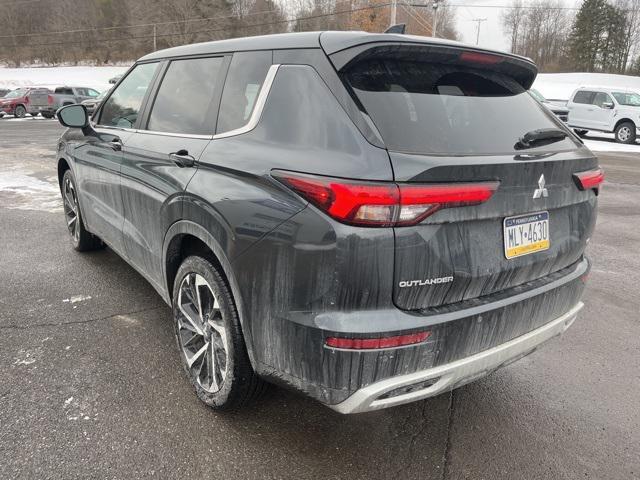 used 2024 Mitsubishi Outlander car, priced at $25,795