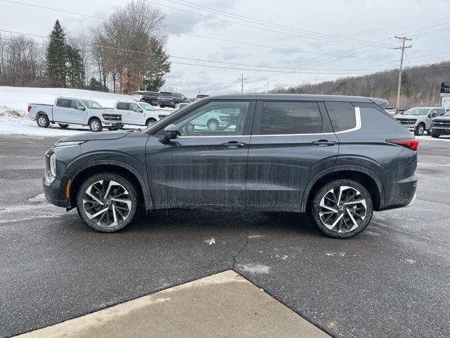 used 2024 Mitsubishi Outlander car, priced at $25,795