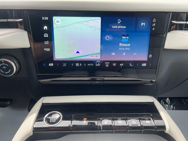 new 2025 Lincoln Navigator car, priced at $104,215