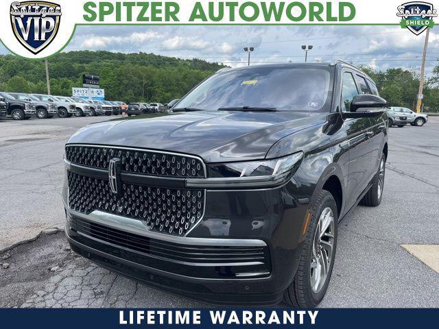 new 2025 Lincoln Navigator car, priced at $104,215