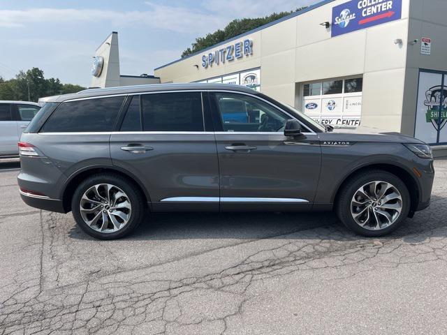 new 2025 Lincoln Aviator car, priced at $72,625