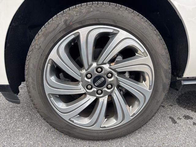 new 2024 Lincoln Navigator car, priced at $99,995