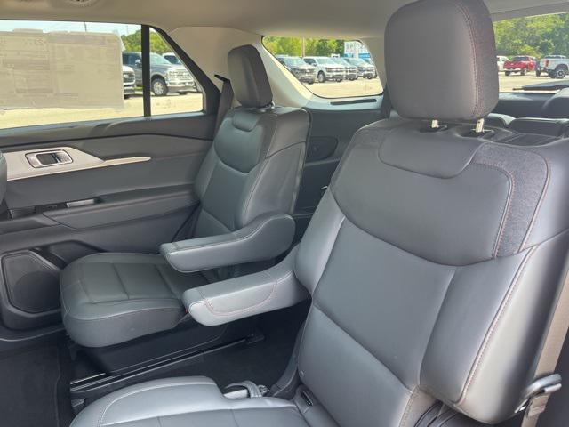 used 2025 Ford Explorer car, priced at $46,226