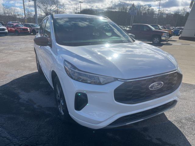 used 2023 Ford Escape car, priced at $21,595