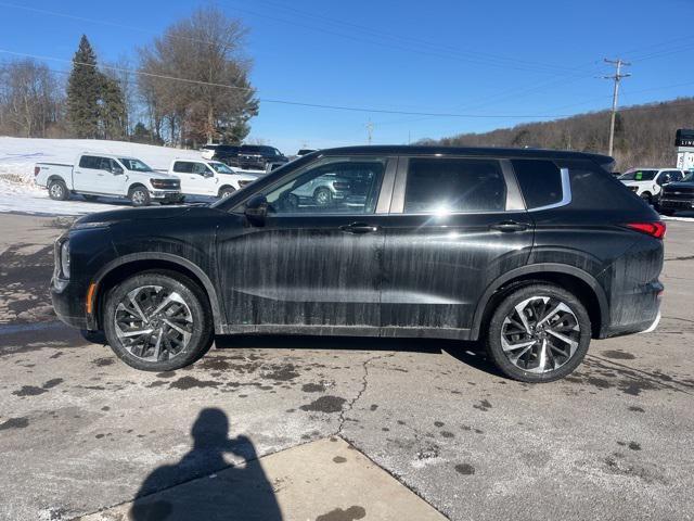 used 2023 Mitsubishi Outlander car, priced at $23,895