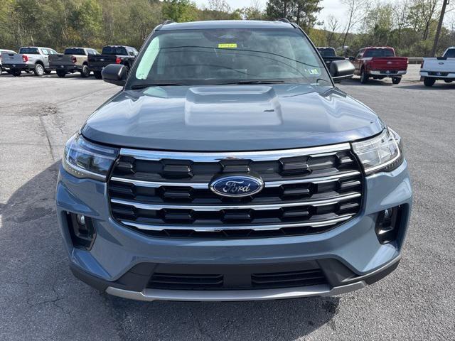 new 2025 Ford Explorer car, priced at $51,365