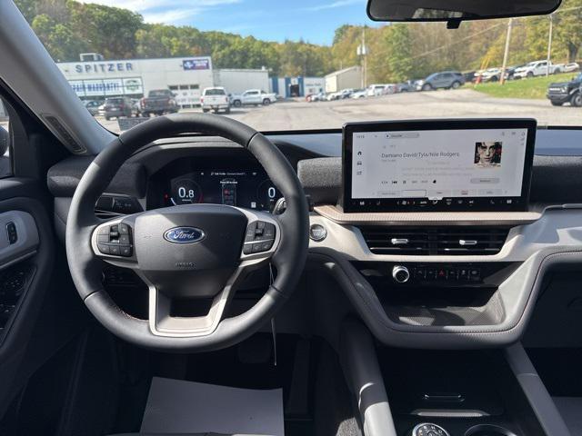 new 2025 Ford Explorer car, priced at $51,365