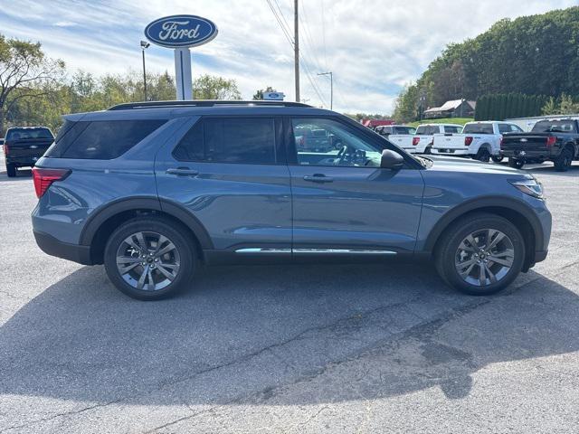 new 2025 Ford Explorer car, priced at $51,365