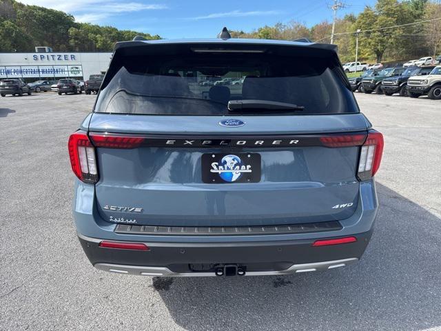 new 2025 Ford Explorer car, priced at $51,365