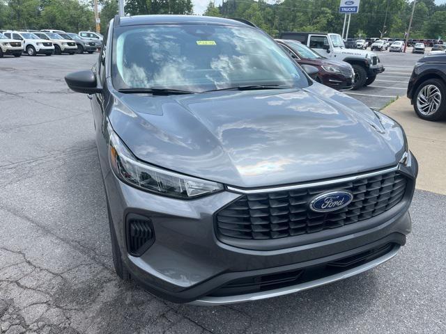 new 2025 Ford Escape car, priced at $35,605