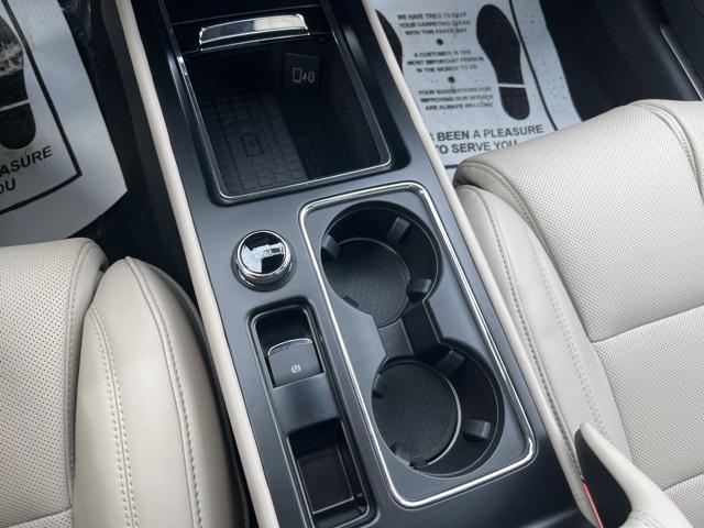 new 2025 Lincoln Corsair car, priced at $50,435