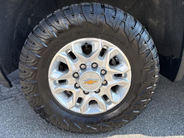 used 2024 Chevrolet Silverado 3500 car, priced at $51,694